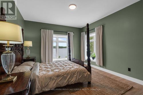 20 Hawkins Point Road, Georgian Bay, ON 