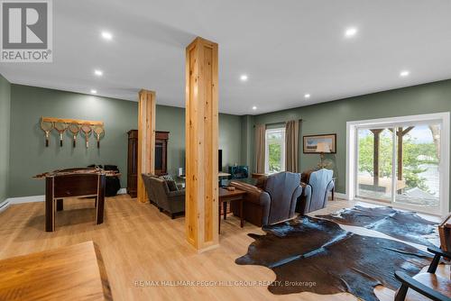 20 Hawkins Point Road, Georgian Bay, ON 