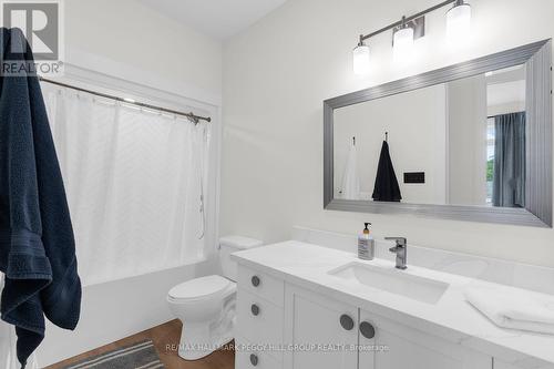20 Hawkins Point Road, Georgian Bay, ON 