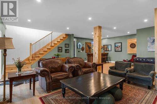 20 Hawkins Point Road, Georgian Bay, ON 