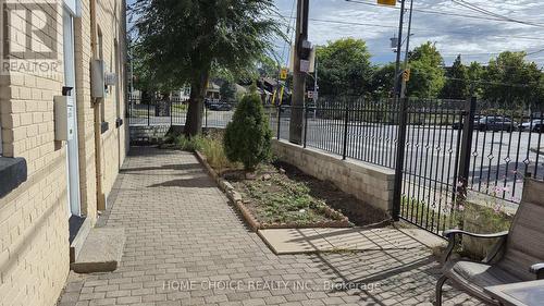 1232 Jane Street, Toronto, ON 