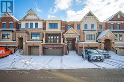 5 DELFT DRIVE Markham, ON L6C 0Z3