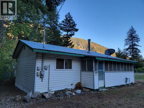 1483 Main Street, Olalla, BC 