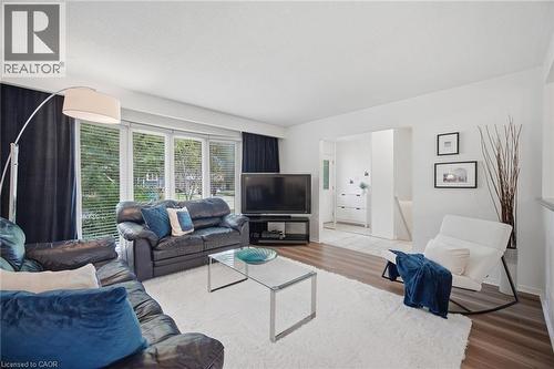 2452 Yarmouth Crescent, Oakville, ON 