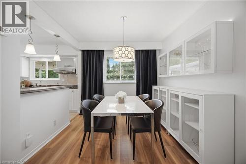 2452 Yarmouth Crescent, Oakville, ON 