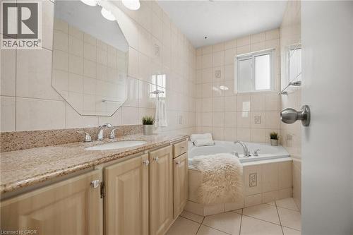 2452 Yarmouth Crescent, Oakville, ON 