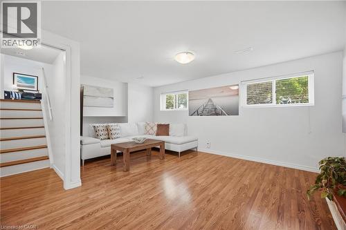 2452 Yarmouth Crescent, Oakville, ON 