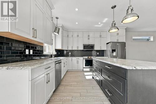23 Crews Crescent, Quinte West (Murray Ward), ON 