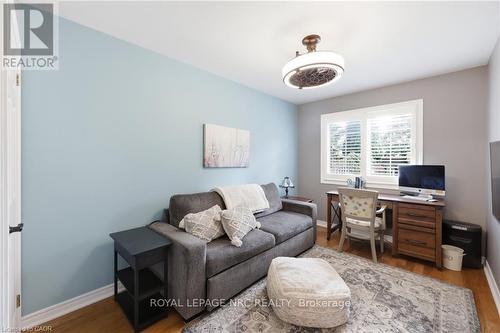 16 Red Haven Drive, Grimsby, ON 