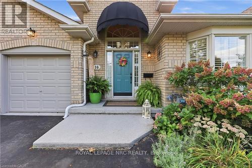 16 Red Haven Drive, Grimsby, ON 