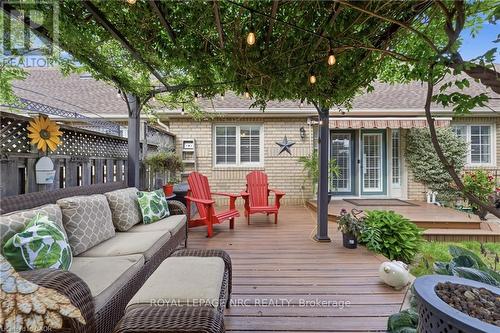 16 Red Haven Drive, Grimsby, ON 