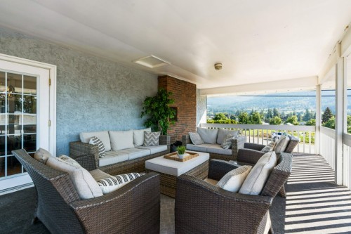 5664 L & A Road, Vernon, BC 