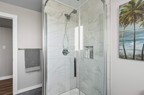 5664 L & A Road, Vernon, BC 