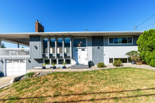 5664 L & A Road, Vernon, BC 