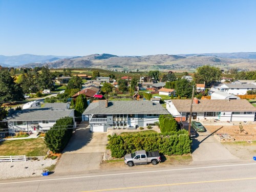 5664 L & A Road, Vernon, BC 