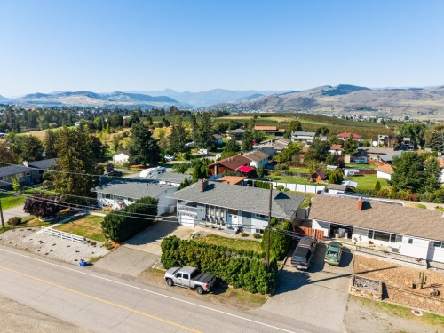 5664 L & A Road, Vernon, BC 