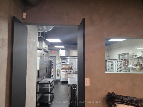 396 Queen Street E, Toronto, ON 