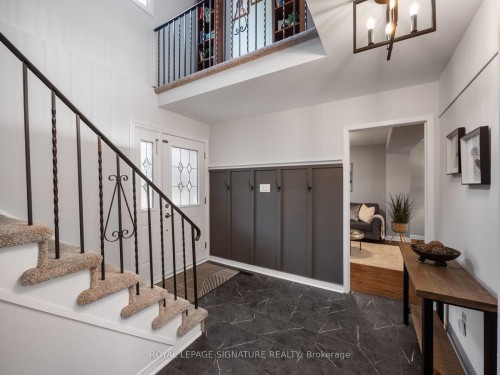94 Clappison Boulevard, Toronto, ON 