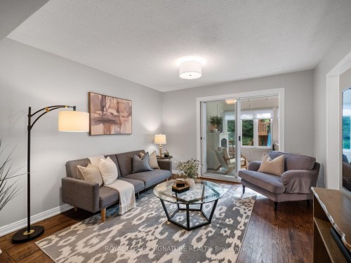 94 Clappison Boulevard, Toronto, ON 