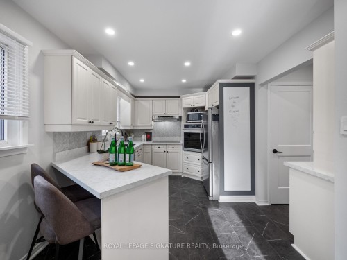 94 Clappison Boulevard, Toronto, ON 
