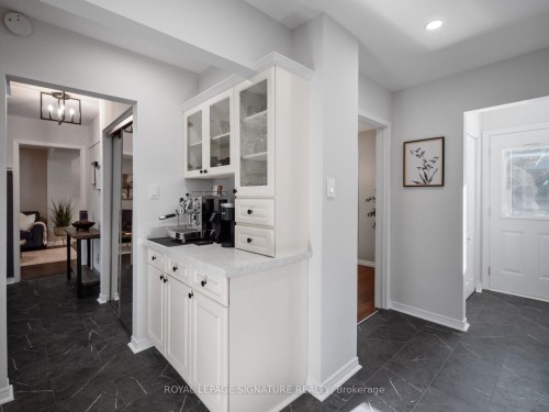 94 Clappison Boulevard, Toronto, ON 