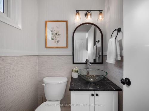 94 Clappison Boulevard, Toronto, ON 
