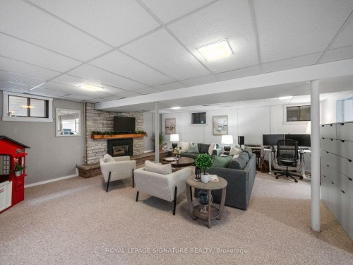 94 Clappison Boulevard, Toronto, ON 
