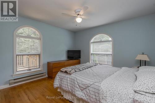 487 Tiny Beaches Road S, Tiny, ON 