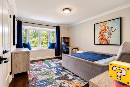 18 Elder Crescent, Hamilton, ON 