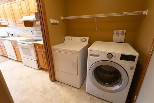 10-55 Bairdmore Blvd, Winnipeg, MB 