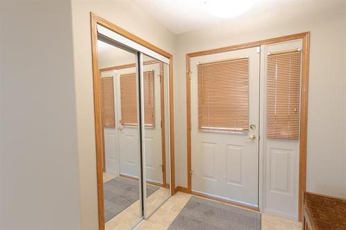 10-55 Bairdmore Blvd, Winnipeg, MB 