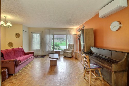 Living Room - 2840 Rue Des Chênes, Sherbrooke (Les Nations), QC 
