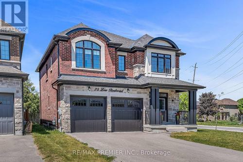 25 Low Boulevard, Uxbridge, ON 