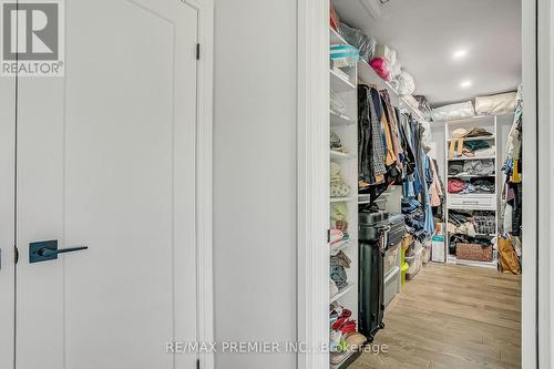 25 Low Boulevard, Uxbridge, ON 