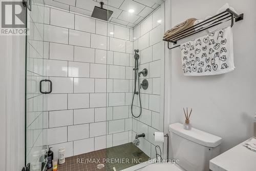 25 Low Boulevard, Uxbridge, ON 