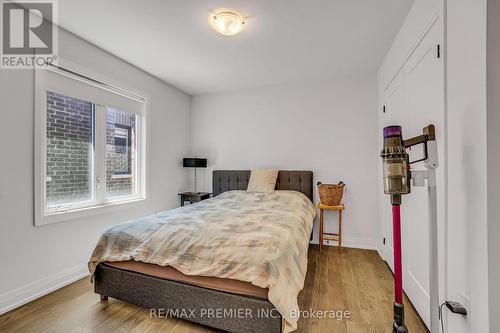 25 Low Boulevard, Uxbridge, ON 