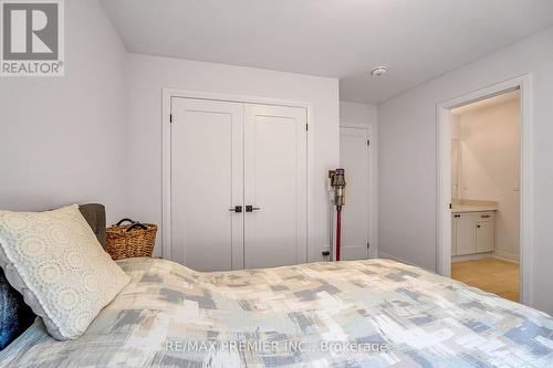 25 Low Boulevard, Uxbridge, ON 