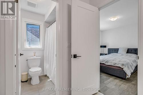 25 Low Boulevard, Uxbridge, ON 