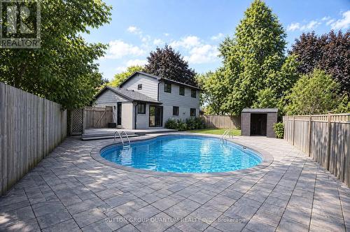 1237 Sycamore Drive, Burlington, ON 