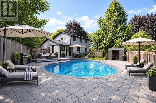 1237 Sycamore Drive, Burlington, ON 