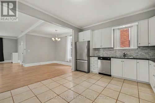 16 Glen Avenue, Smiths Falls, ON 