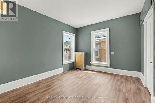 16 Glen Avenue, Smiths Falls, ON 