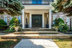 1 RADLEY STREET Vaughan, ON L4L 8J7