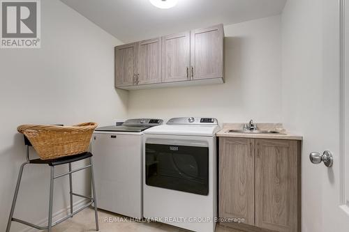 66 Kayenta Street, Ottawa, ON 
