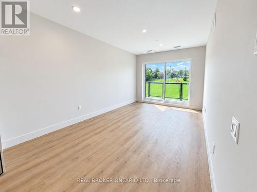 304 - 8 HUTT LANE , Thorold, Ontario L2V 0R5 2