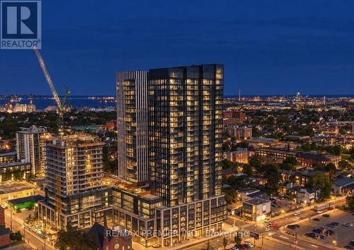 301 - 91 JOHN STREET , Hamilton, Ontario L8R 0B8 2
