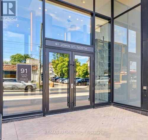 301 - 91 JOHN STREET , Hamilton, Ontario L8R 0B8 3
