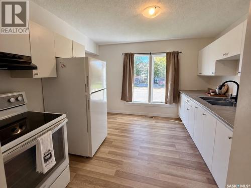 502 8Th Street E, Prince Albert, SK 