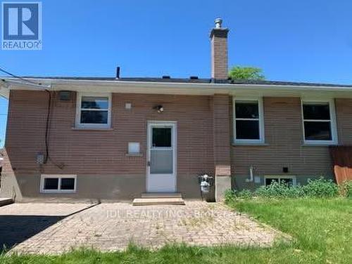 BASEMENT - 439 GIBBONS STREET , Oshawa, Ontario L1J 4Z3 2