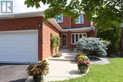 4473 STONEMILL COURT Mississauga, ON L5V 1E5